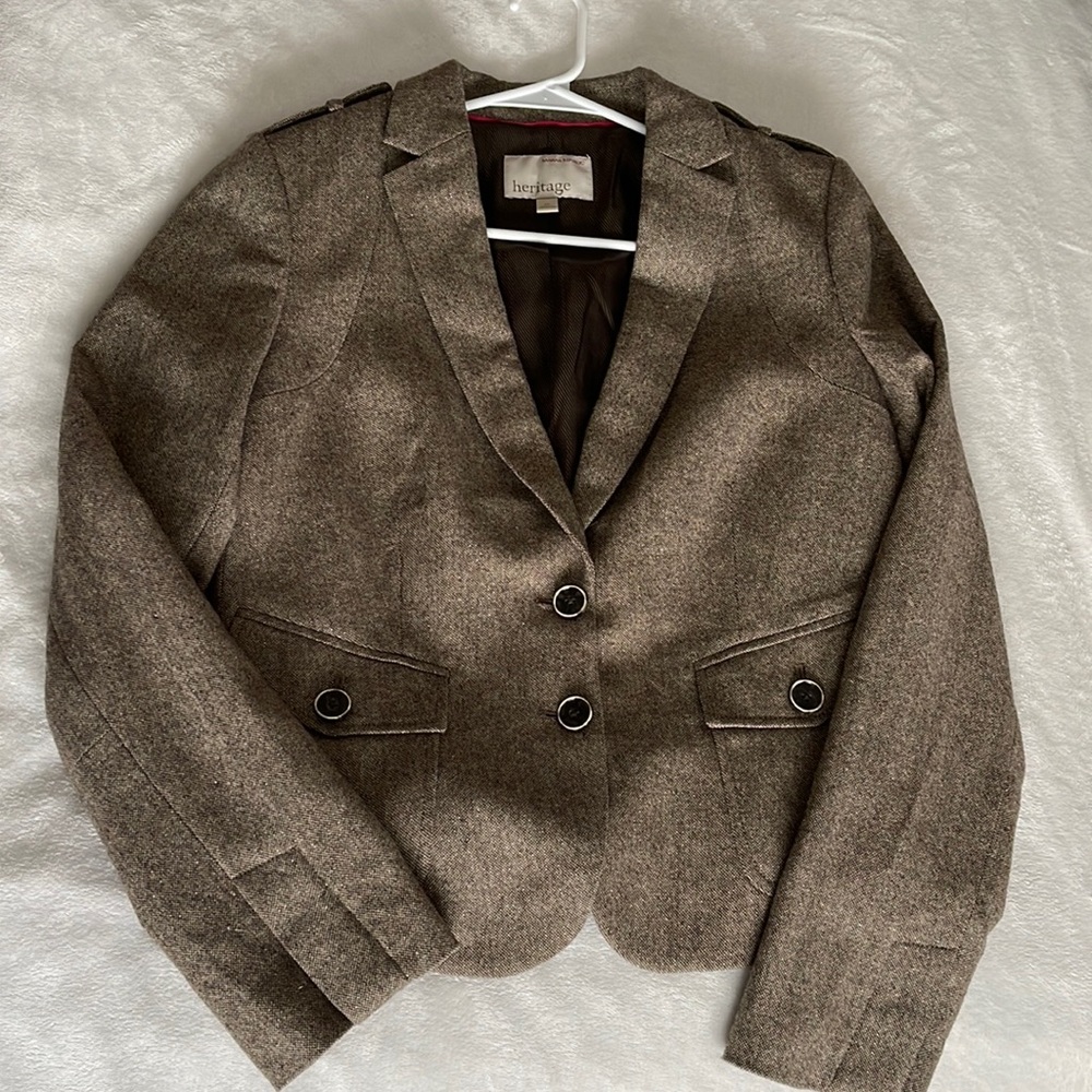 Banana Republic Blazer (size 10 fits a Medium/Large)